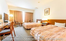 Tendo Central Hotel